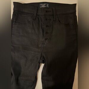 Abercrombie & Fitch Black Cropped Pants